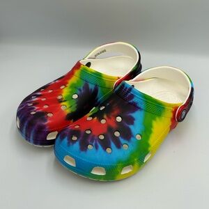 Crocs Classic Tie-Dye Graphic Clogs Slip On Unisex M 7 W 9